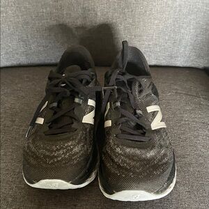 New balance women’s sneakers.